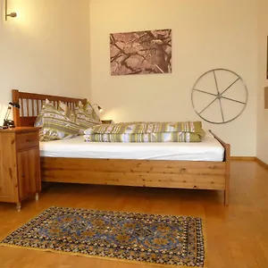 charming-central-spacious-apartment.ischgl-hotels.net/